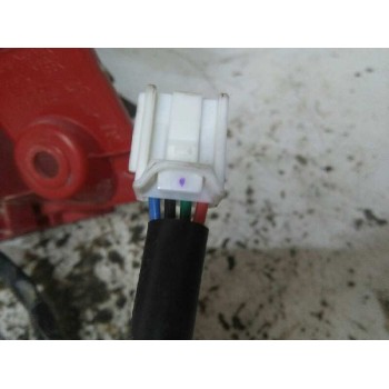 Recambio de piloto trasero derecho para toyota auris 1.4 turbodiesel cat referencia OEM IAM   