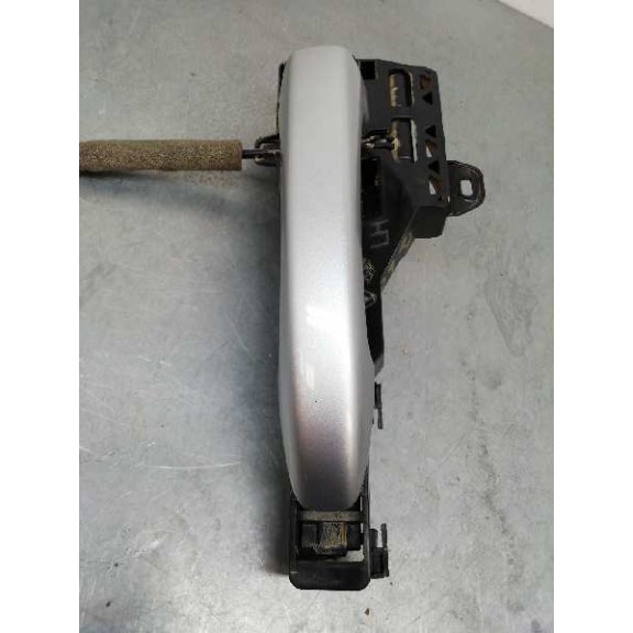 Recambio de maneta exterior delantera izquierda para renault captur ii experience referencia OEM IAM 806079360R GRIS 