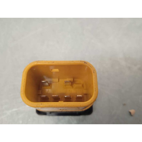 Recambio de mando elevalunas delantero derecho para ford focus lim. (cb4) trend referencia OEM IAM 6M2T14529DA 1379197 