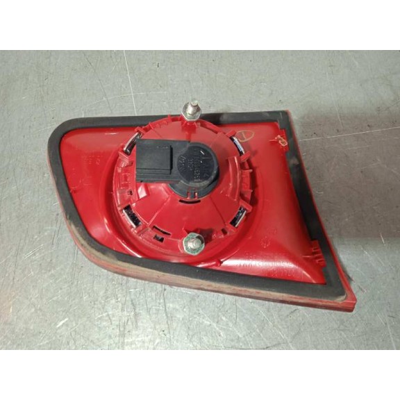 Recambio de piloto trasero derecho interior para volkswagen passat variant (3c5) advance referencia OEM IAM 3C9945094  3C9945094