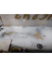 Recambio de cerradura puerta trasera izquierda para peugeot 208 referencia OEM IAM 9812501280 5 PINES  2