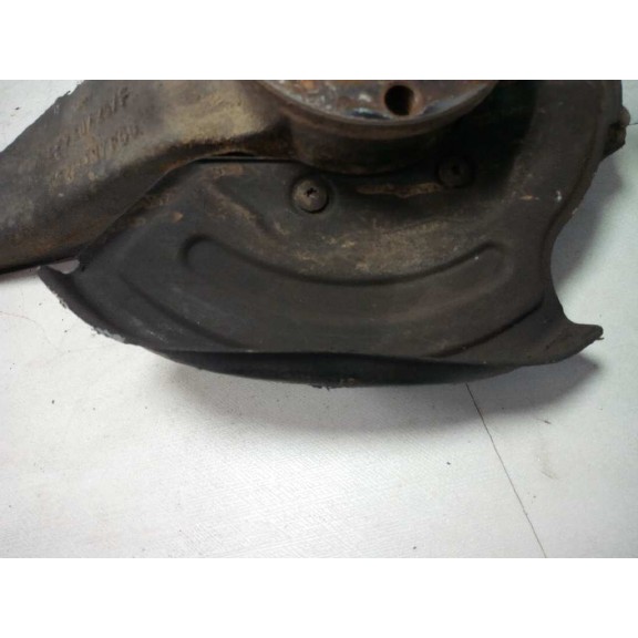 Recambio de mangueta delantera izquierda para audi allroad quattro (4b5) 2.7 t referencia OEM IAM 4Z7407257F  