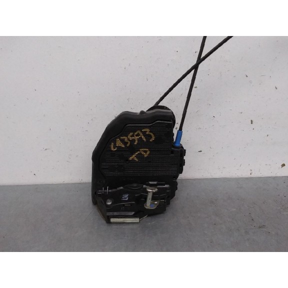 Recambio de cerradura puerta trasera derecha para toyota auris luna referencia OEM IAM  2 PIN 