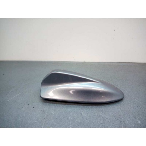 Recambio de antena para volvo v40 kinetic referencia OEM IAM 31409876 GPS 