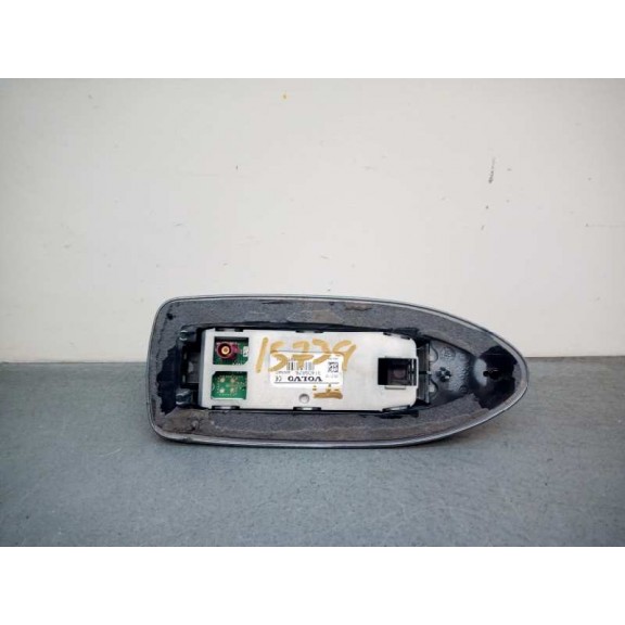 Recambio de antena para volvo v40 kinetic referencia OEM IAM 31409876 GPS 