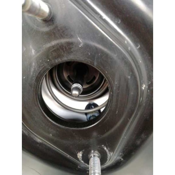 Recambio de servofreno para dacia sandero laureate referencia OEM IAM 472103298R  TRW