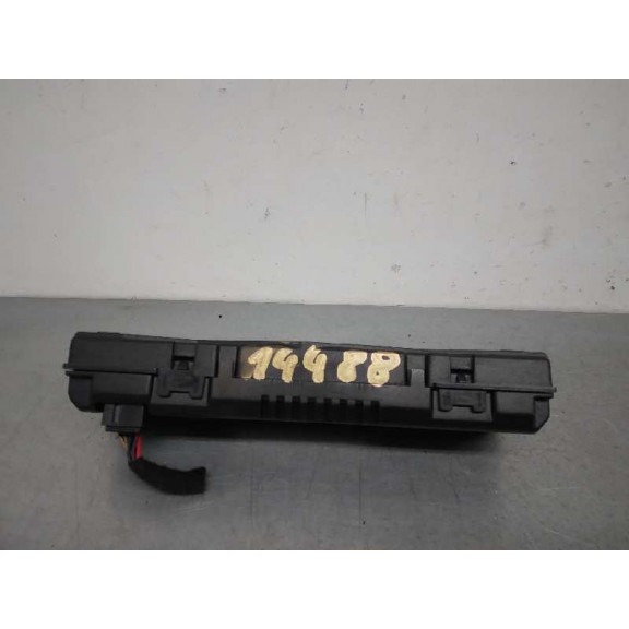 Recambio de display para opel insignia berlina cosmo referencia OEM IAM 13233977F A2C53256932 