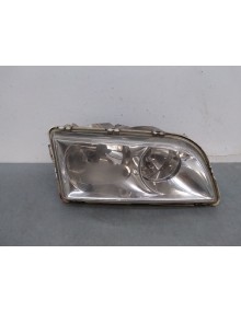Recambio de faro derecho para volvo s40 berlina 1.8i referencia OEM IAM   