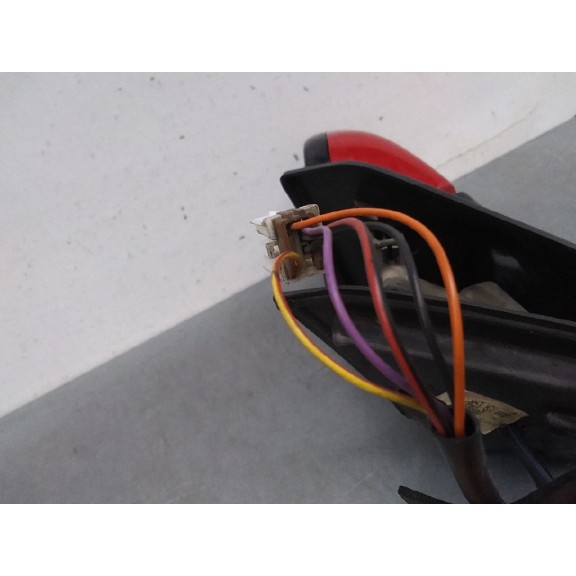 Recambio de retrovisor izquierdo para volvo s40 berlina 1.8i referencia OEM IAM  5 CABLES ELECTRICO ROJO