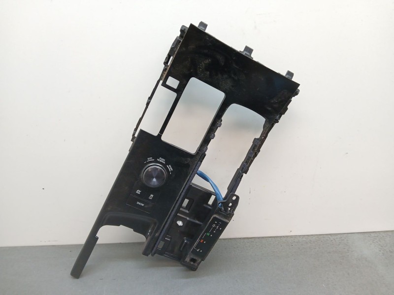 Recambio de mando multifuncion para lexus is iii (_e3_) 300h (ave30_) referencia OEM IAM 75f941 76h710lhd módulo electrónico 