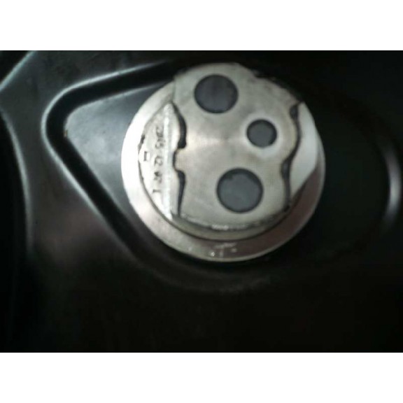 Recambio de tapa distribucion para nissan qashqai (j11) acenta 4x4 referencia OEM IAM 135027147R RETEN MAL 