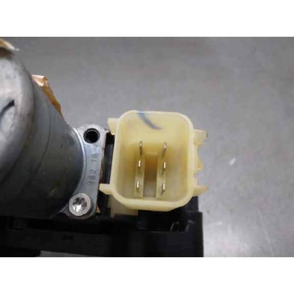 Recambio de elevalunas trasero izquierdo para ford s-max titanium referencia OEM IAM CM093160A 0130822735 6 PINES