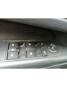 Recambio de mando elevalunas delantero izquierdo para opel zafira b cosmo referencia OEM IAM 13228698  