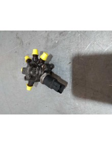 Recambio de rampa inyectora para renault clio ii fase ii (b/cb0) dynamique referencia OEM IAM 8200057345  