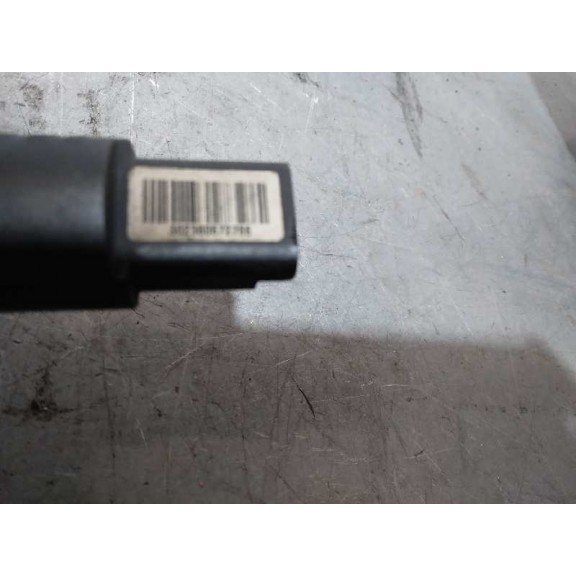 Recambio de rampa inyectora para renault clio ii fase ii (b/cb0) dynamique referencia OEM IAM 8200057345  