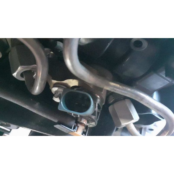 Recambio de inyector para bmw serie 5 lim. (f10) 2.0 turbodiesel referencia OEM IAM 0445110617 X1 