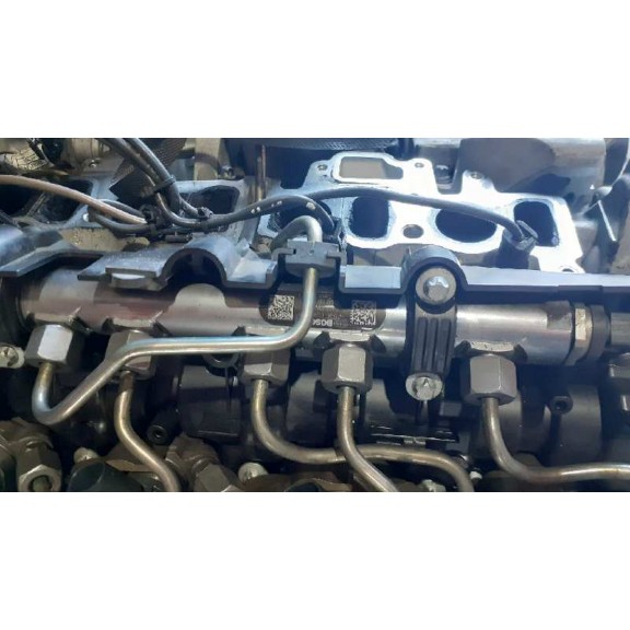 Recambio de rampa inyectora para bmw serie 5 lim. (f10) 2.0 turbodiesel referencia OEM IAM 0445214135  