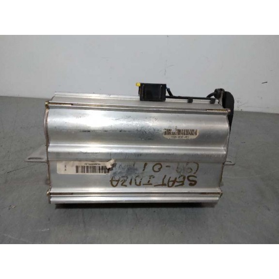 Recambio de airbag delantero derecho para seat ibiza (6k1) referencia OEM IAM 1J880204B  