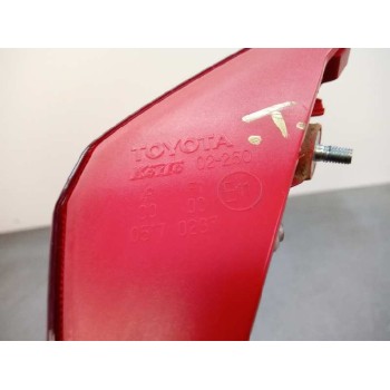 Recambio de piloto trasero derecho interior para toyota auris active referencia OEM IAM 02260  