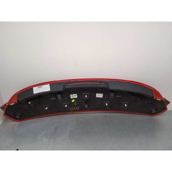 Recambio de aleron trasero para renault megane iv berlina 5p 1.3 tce referencia OEM IAM 960300798R ROJO 