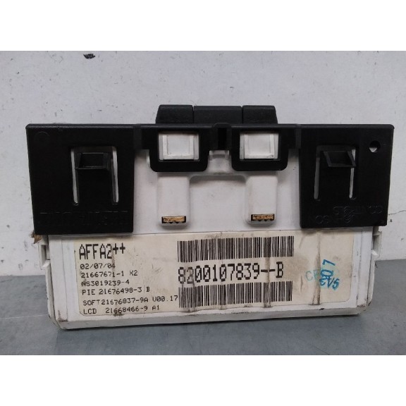 Recambio de display para renault megane ii berlina 5p confort authentique referencia OEM IAM 8200107839  