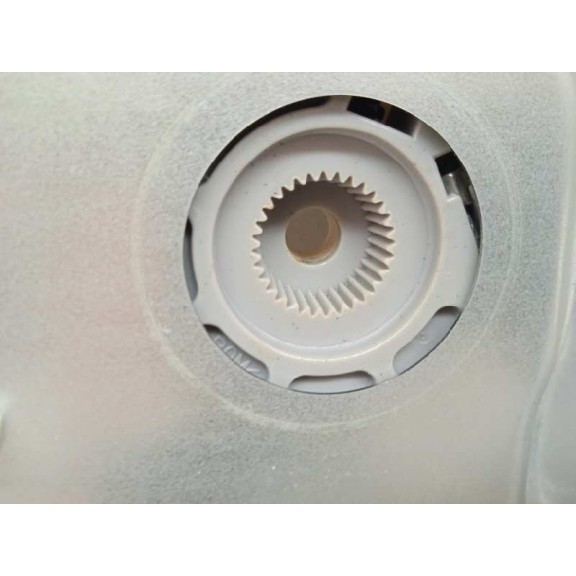 Recambio de elevalunas delantero izquierdo para kia carens (un) 2.0 crdi referencia OEM IAM 824701D210 SOLO MECANISMO 