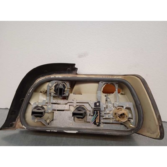 Recambio de piloto trasero izquierdo para bmw serie 3 coupe (e36) 316i referencia OEM IAM 1387657 ROZADO 