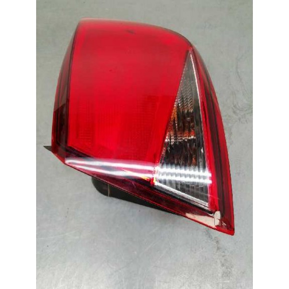 Recambio de piloto trasero derecho para seat leon st (5f8) reference referencia OEM IAM 5F9945096 90047802 NO LED