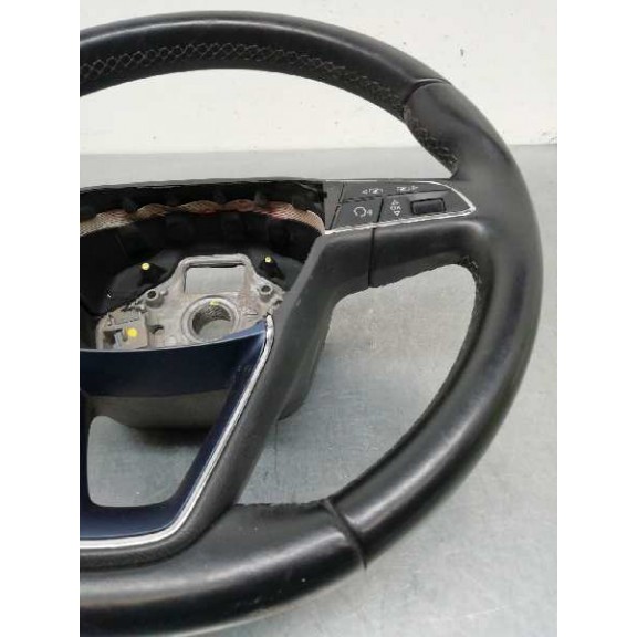 Recambio de volante para seat leon st (5f8) reference referencia OEM IAM 5F0419091L CON MANDOS SIN AIRBAG 5F0419091LMJT