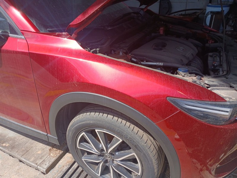 Recambio de aleta delantera derecha para mazda cx-5 (kf) 2.0 referencia OEM IAM KB7W52111  