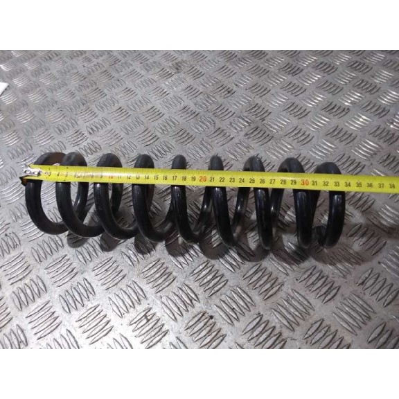 Recambio de muelle amortiguacion para lexus is 300h referencia OEM IAM   