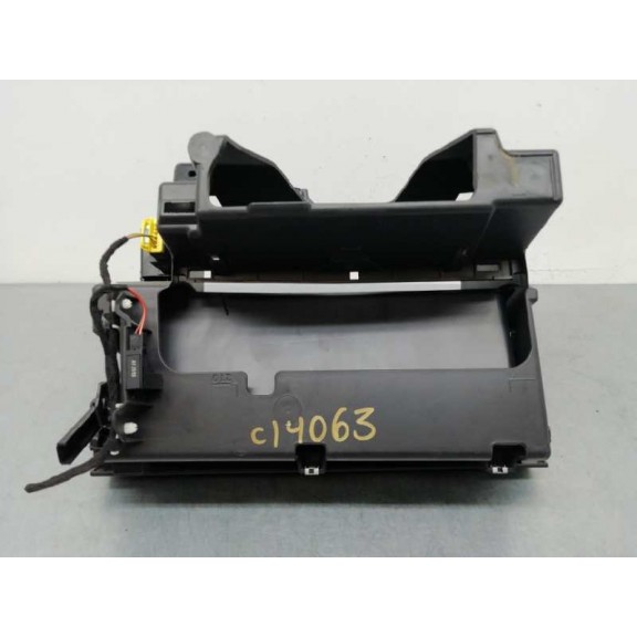 Recambio de guantera para seat leon st (5f8) reference referencia OEM IAM 5F1857095G NEGRO 5F1857095K