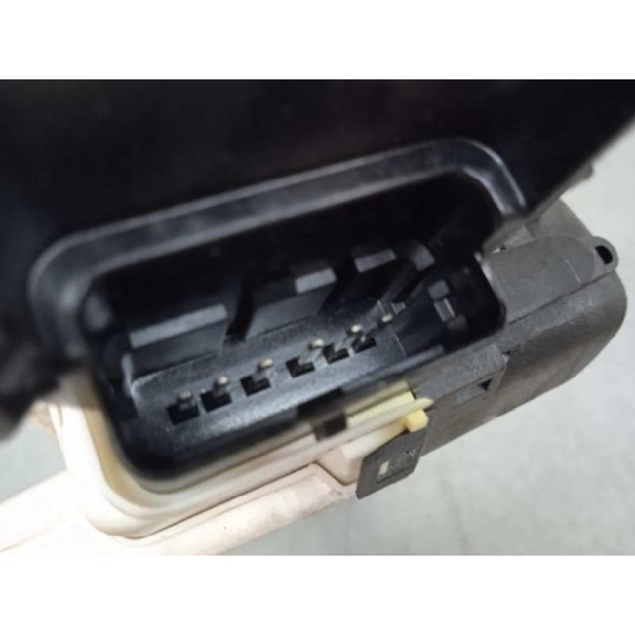 Recambio de cerradura puerta trasera izquierda para citroën c4 cactus feel referencia OEM IAM 9801690480 016904 6 PINS