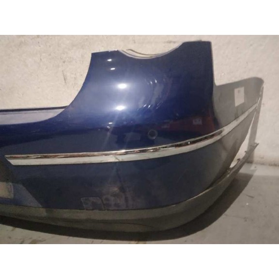 Recambio de paragolpes trasero para volkswagen passat berlina (3c2) highline referencia OEM IAM  CON SENSORES AZUL ROZADO
