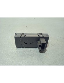 Recambio de display para toyota prius (nhw20) basis referencia OEM IAM 8391047040  8391047040 2