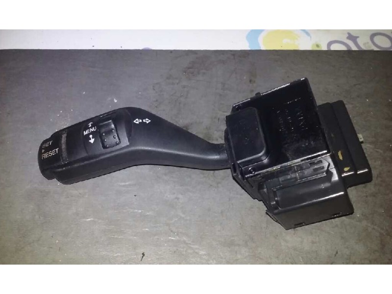 Recambio de mando intermitentes para ford focus berlina (cap) 1.6 tdci cat referencia OEM IAM   