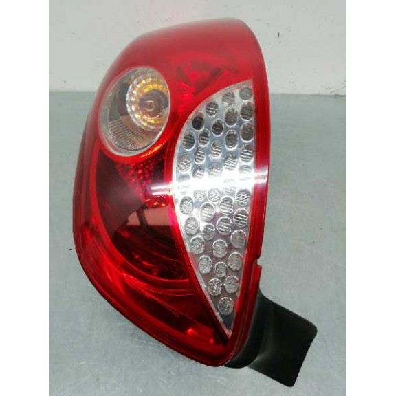 Recambio de piloto trasero derecho para peugeot 206+ básico referencia OEM IAM 9685618180  