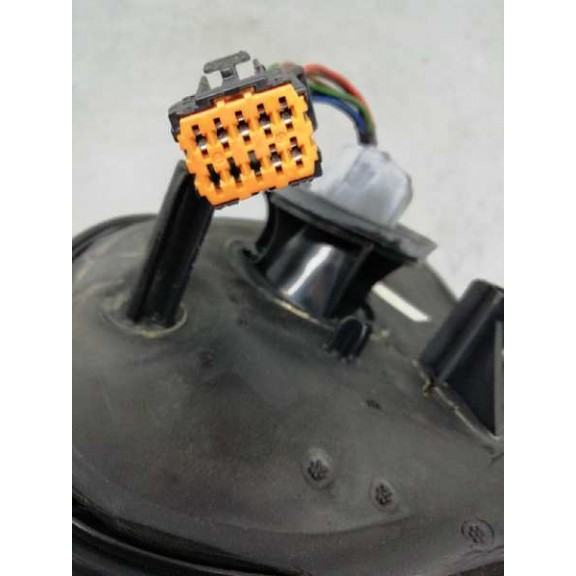 Recambio de retrovisor derecho para peugeot 206+ básico referencia OEM IAM 96480957XT 7 CABLES ROJO