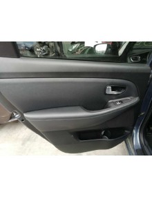 Recambio de guarnecido puerta trasera izquierda para kia carens ( ) basic referencia OEM IAM   