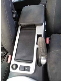 Recambio de apoyabrazos central para volvo s40 berlina 1.6 diesel cat referencia OEM IAM    2