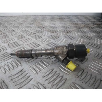 Recambio de inyector para renault trafic caja cerrada (ab 4.01) 1.9 diesel referencia OEM IAM 0445110110  