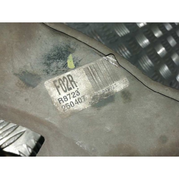 Recambio de mangueta delantera derecha para toyota auris luna referencia OEM IAM R8723250407 ABS 5 TORNILLOS