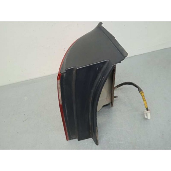 Recambio de piloto trasero izquierdo para kia carens 2.0 crdi ex monovolumen referencia OEM IAM   