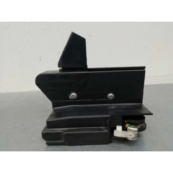 Recambio de cerradura puerta trasera derecha para dacia sandero stepway referencia OEM IAM 825022281R  2 PINS