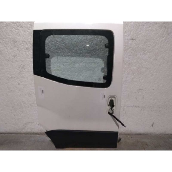Recambio de puerta lateral corredera derecha para peugeot bipper 1.3 16v hdi fap referencia OEM IAM  BLANCO 