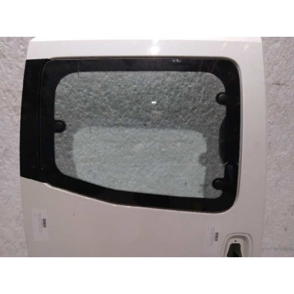 Recambio de puerta lateral corredera derecha para peugeot bipper 1.3 16v hdi fap referencia OEM IAM  BLANCO 