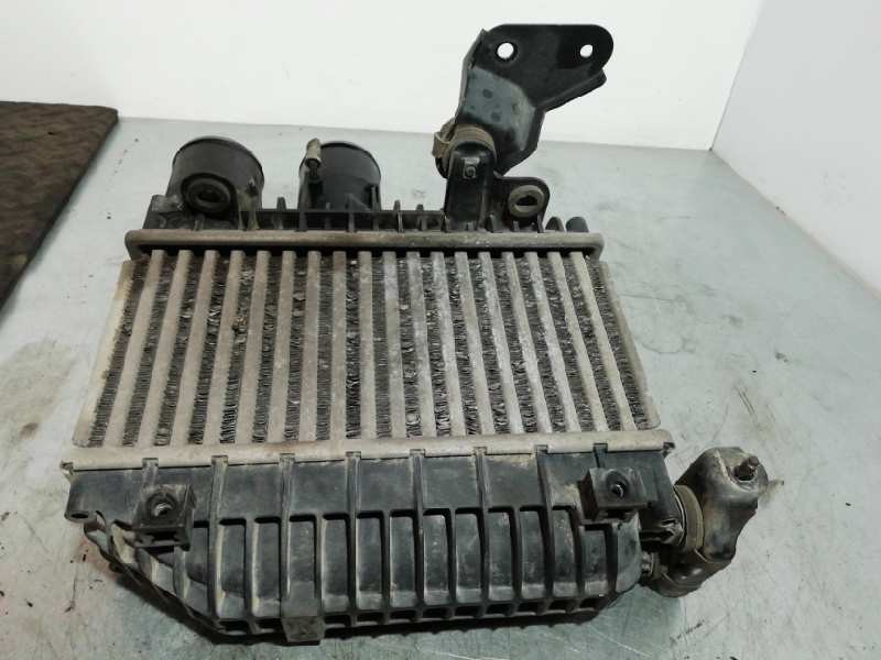 Recambio de intercooler para toyota corolla (e12) 2.0 turbodiesel cat referencia OEM IAM 8730670  