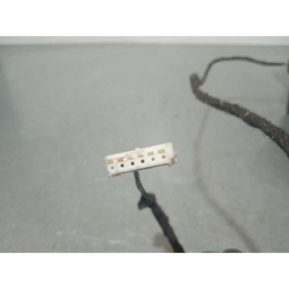 Recambio de retrovisor izquierdo para bmw serie 3 berlina (e46) 318i referencia OEM IAM  GRIS 3 PINES