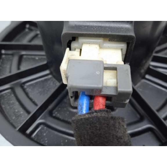 Recambio de motor calefaccion para kia rio 1.4 active referencia OEM IAM F00S33F004  2 PINS