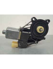 Recambio de motor elevalunas delantero derecho para ford fiesta (cb1) 1.6 tdci cat referencia OEM IAM 8A6114553A 0130822407 3P 2